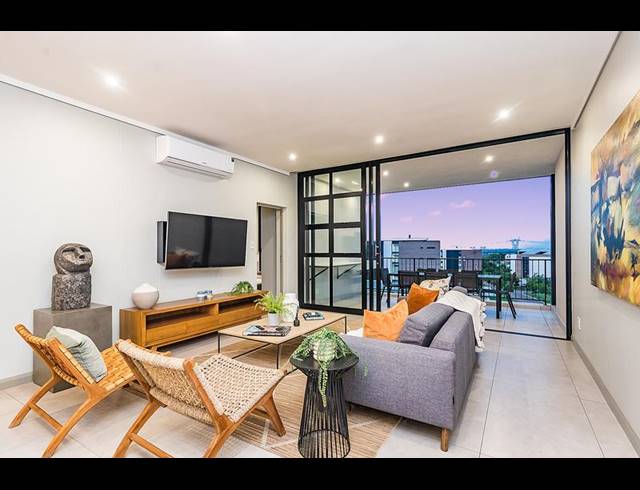 3 BEDROOM APARTMENT FOR SALE IN MIDSTREAM ESTATE